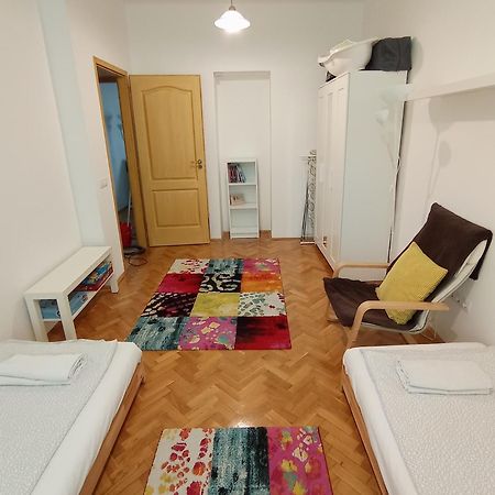 Gizella Apartman 埃格尔 外观 照片
